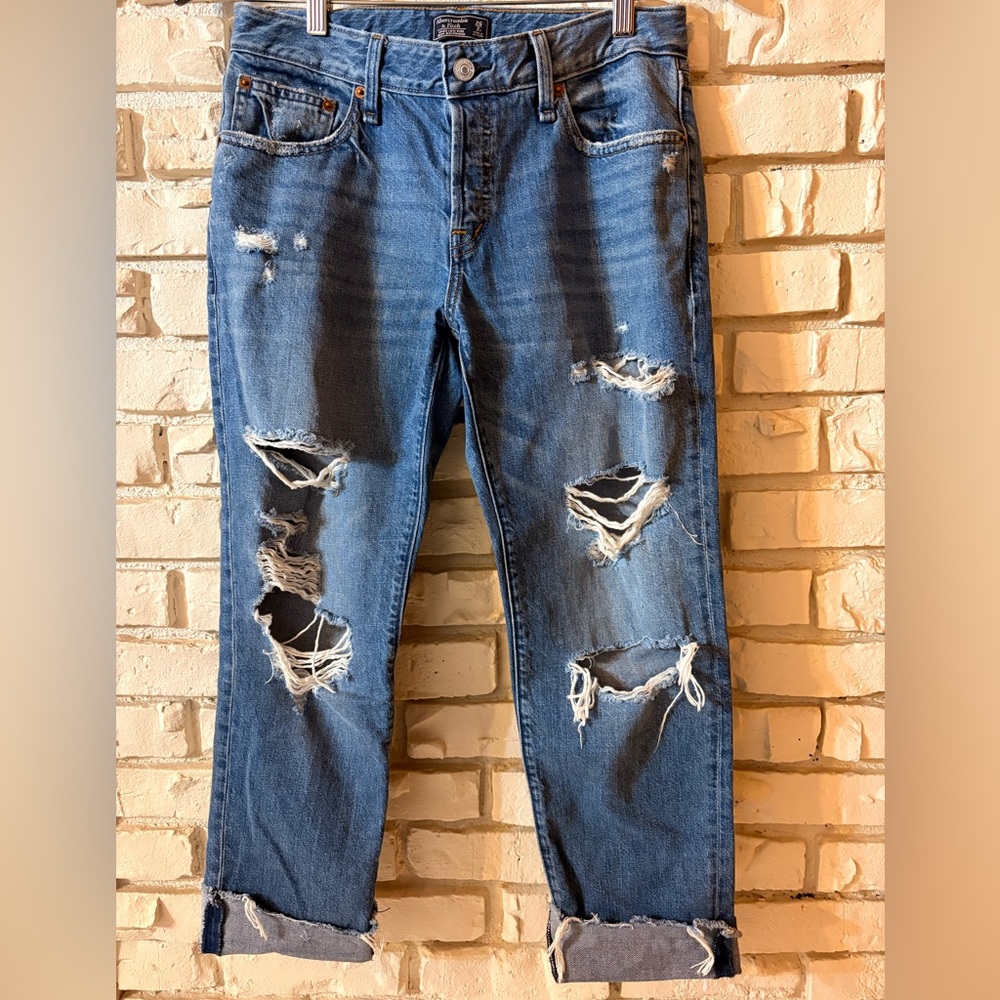 Abercrombie & Fitch Ames Low Rise Slim Boyfriend Jeans - Picture 2 of 6